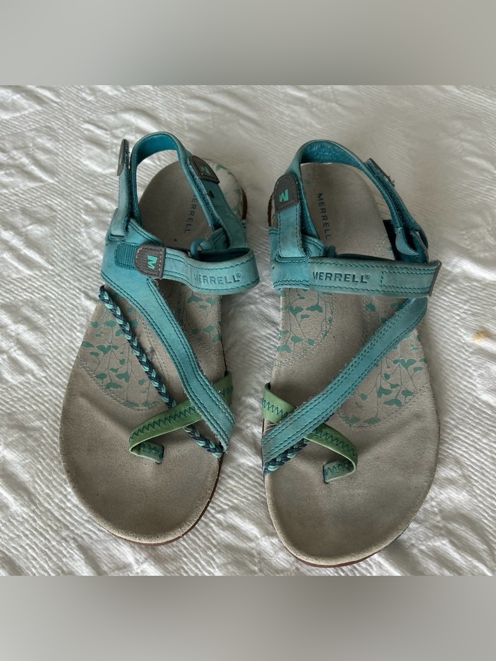 Merrell Women's Teal and Green Strappy Sandals, Size 7.